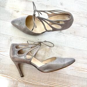 Paul Green Silver Heels with Elegant Design